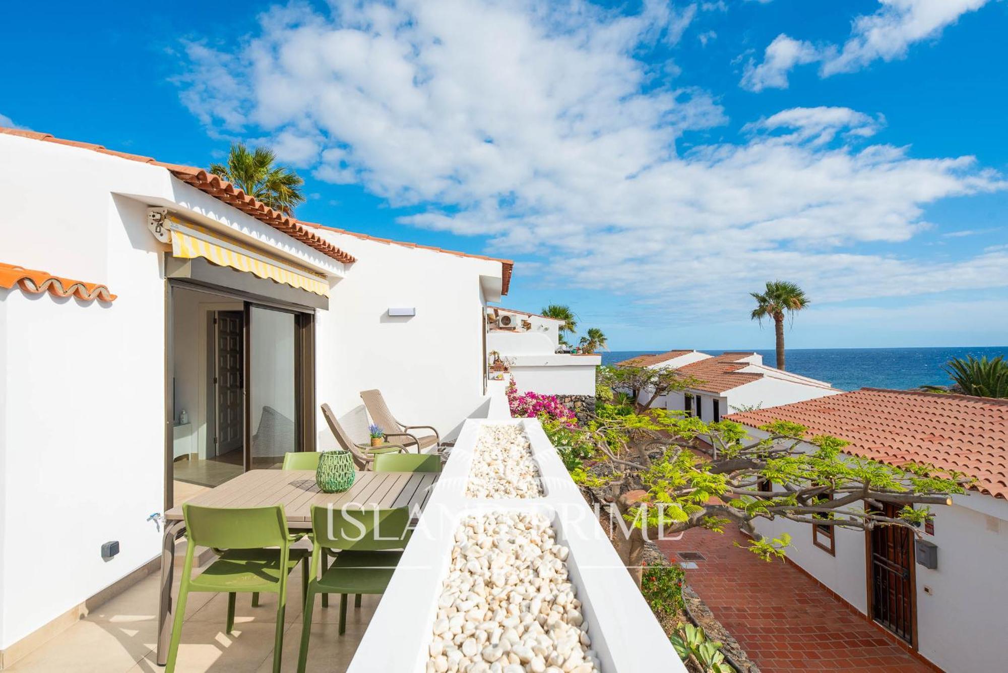 Stunning Ocean Views Holiday With Heated Pool In Amarilla Golf Appartamento